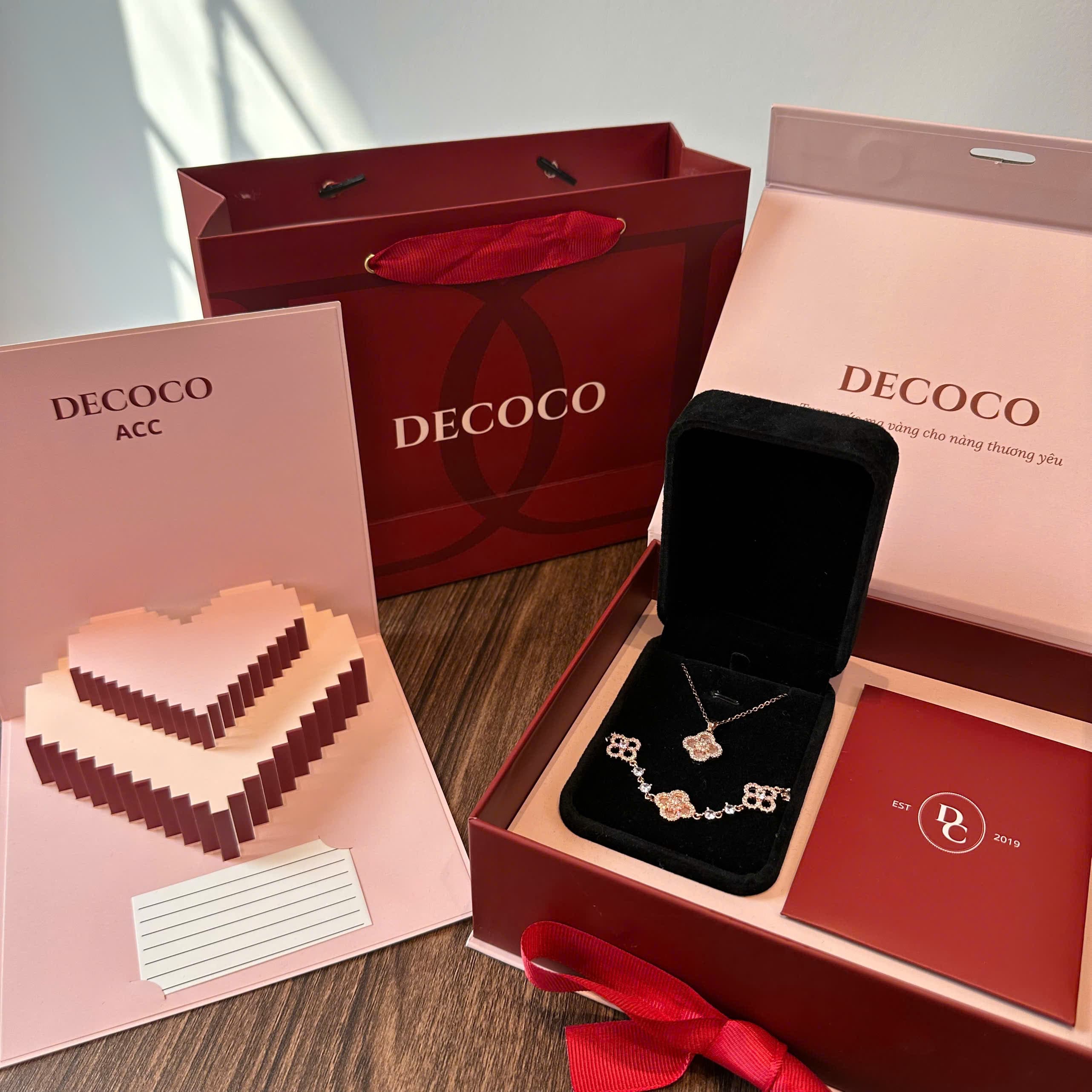 Set Sakura Cỏ 4 lá 2 món